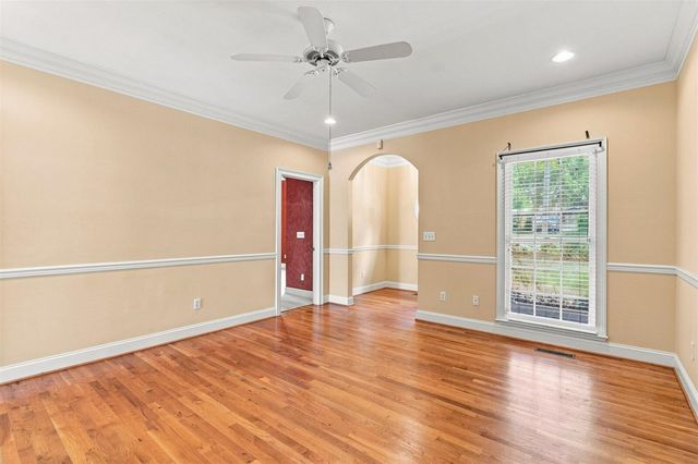 604 Barton Avenue, Chattanooga, TN 37405