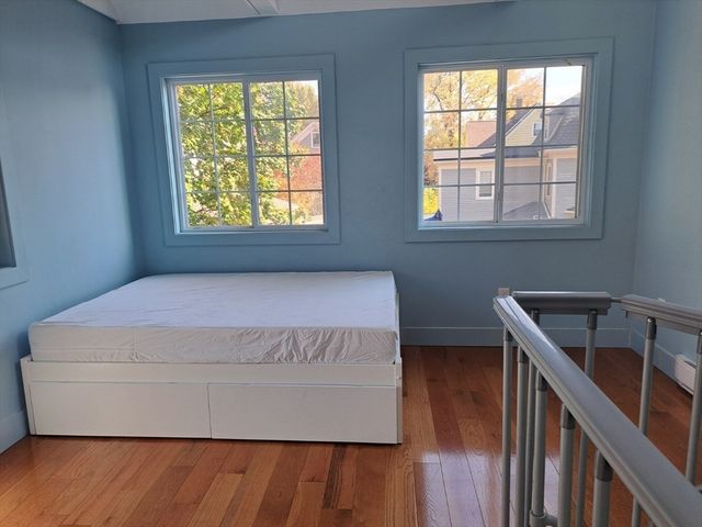 60 Irving St, Medford, MA 02155