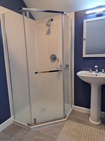 60 Irving St, Medford, MA 02155