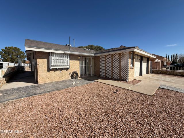 2243 SEA GULL Drive, El Paso, TX 79936