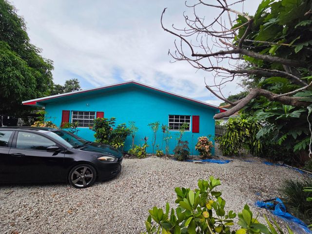 10304 NW 10TH Avenue, Miami, FL 33150