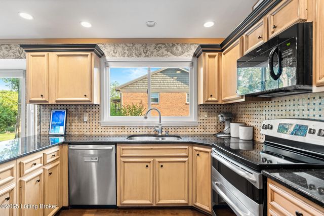 920 Craig Ave, Shelbyville, KY 40065