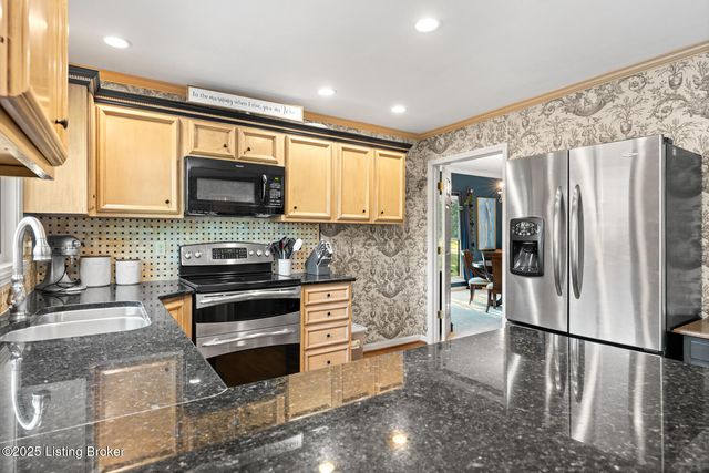 920 Craig Ave, Shelbyville, KY 40065