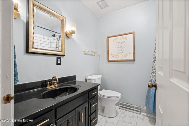 920 Craig Ave, Shelbyville, KY 40065