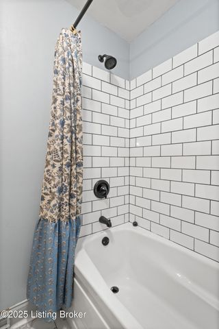 920 Craig Ave, Shelbyville, KY 40065