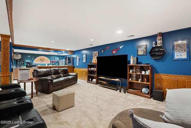 920 Craig Ave, Shelbyville, KY 40065