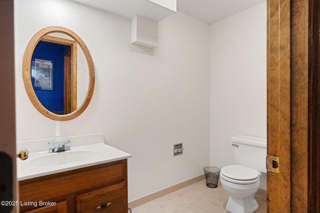 920 Craig Ave, Shelbyville, KY 40065