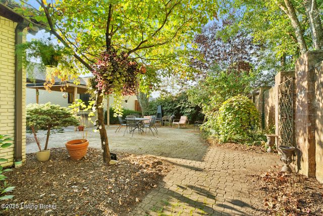 920 Craig Ave, Shelbyville, KY 40065