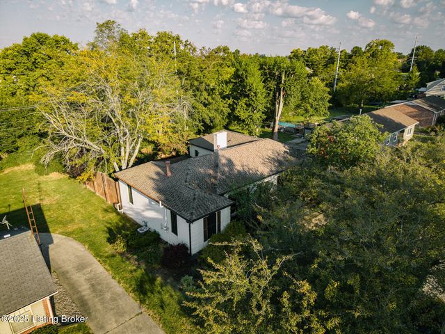 920 Craig Ave, Shelbyville, KY 40065