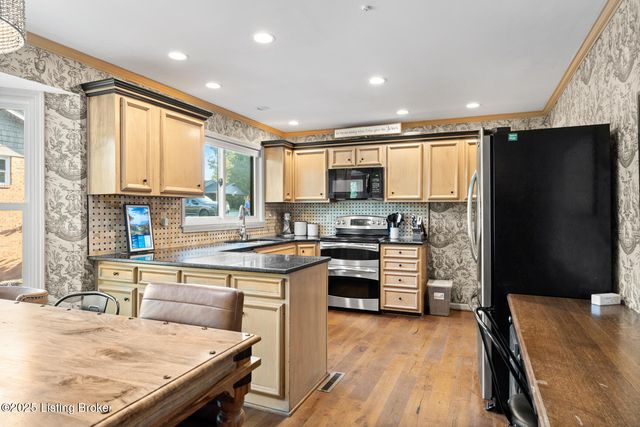 920 Craig Ave, Shelbyville, KY 40065