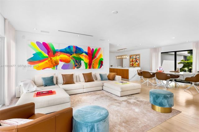 6420 Pinetree Drive Cir, Miami Beach, FL 33141