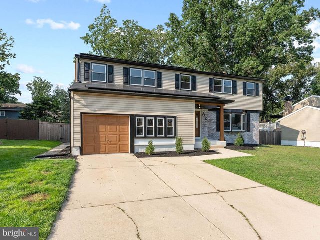 65 TRENT RD, Blackwood, NJ 08012