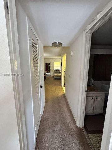 568 N Mansfield N 568, Boca Raton, FL 33434