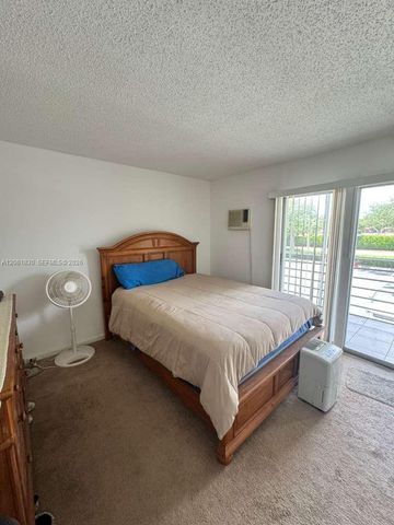 568 N Mansfield N 568, Boca Raton, FL 33434