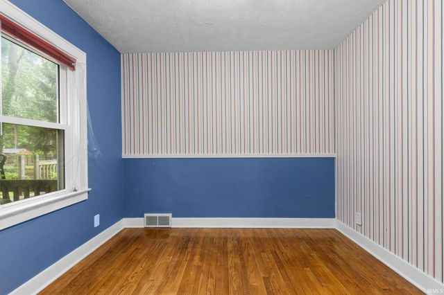 50670 State Road 23, Granger, IN 46530