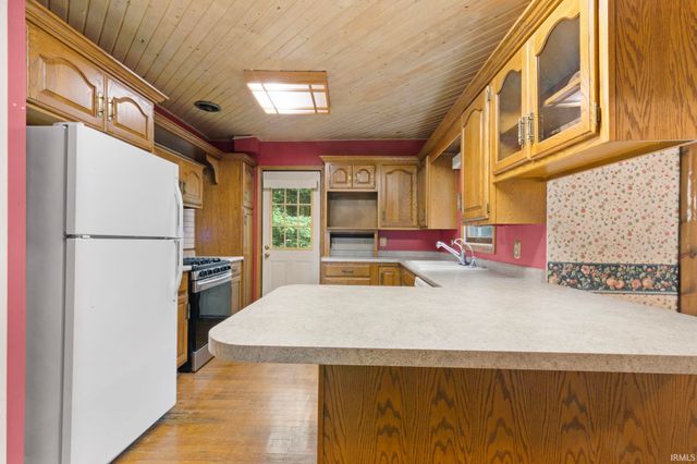 50670 State Road 23, Granger, IN 46530