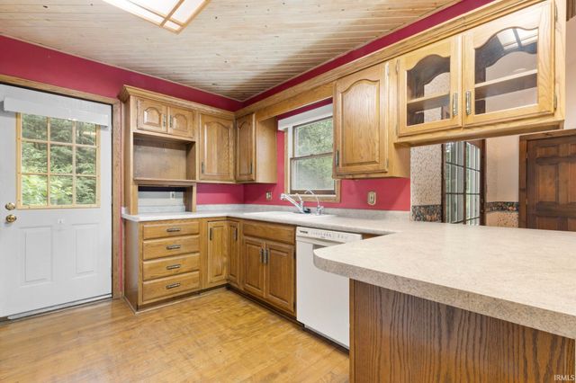50670 State Road 23, Granger, IN 46530