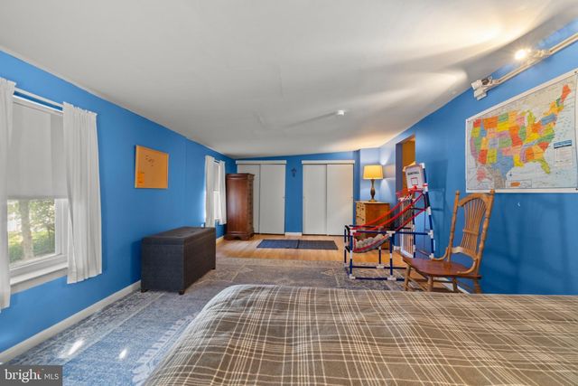 121 E CHESTNUT AVE, Merchantville, NJ 08109