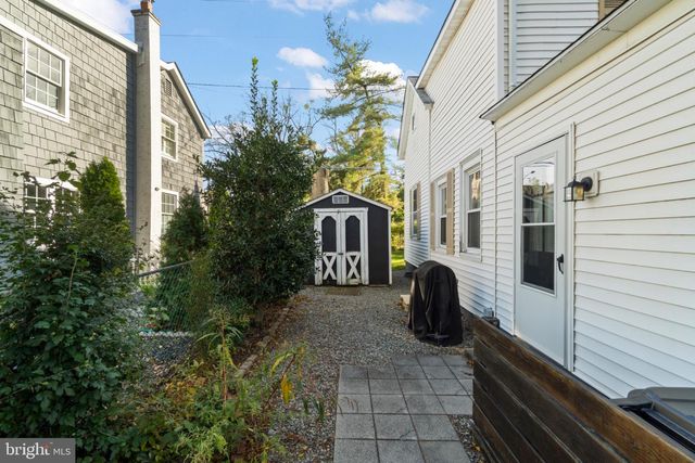 121 E CHESTNUT AVE, Merchantville, NJ 08109