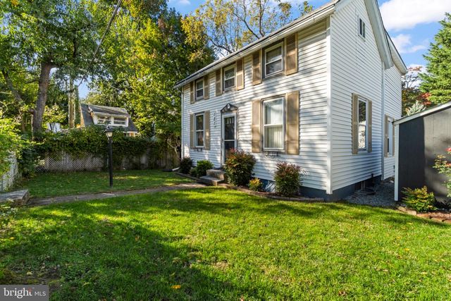 121 E CHESTNUT AVE, Merchantville, NJ 08109