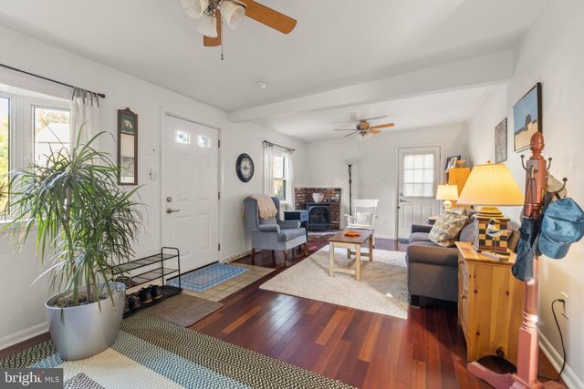 121 E CHESTNUT AVE, Merchantville, NJ 08109
