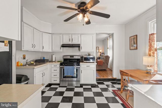 121 E CHESTNUT AVE, Merchantville, NJ 08109