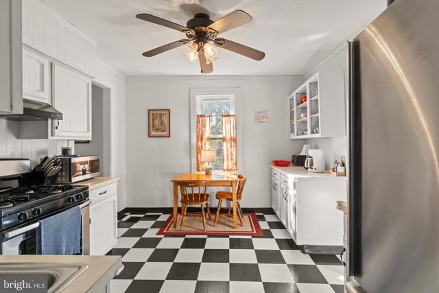 121 E CHESTNUT AVE, Merchantville, NJ 08109