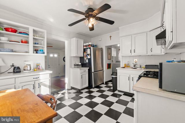 121 E CHESTNUT AVE, Merchantville, NJ 08109