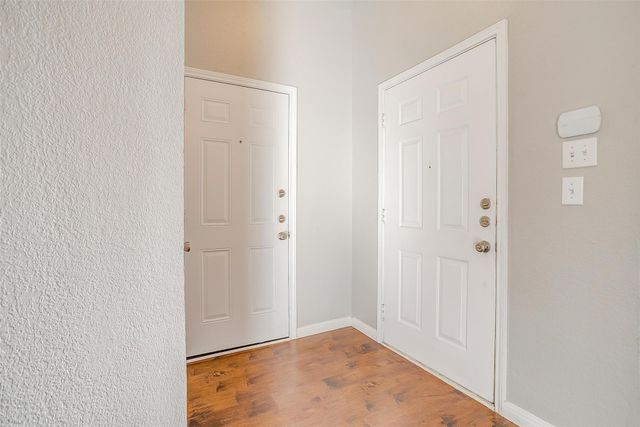 927 Simon Drive, Cedar Hill, TX 75104