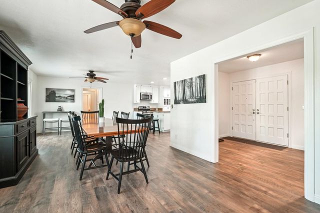 3061 Latham Ln, El Dorado Hills, CA 95762