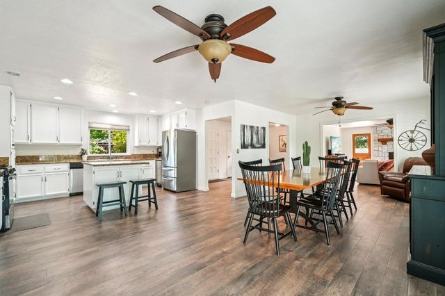 3061 Latham Ln, El Dorado Hills, CA 95762