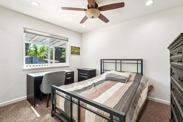 3061 Latham Ln, El Dorado Hills, CA 95762