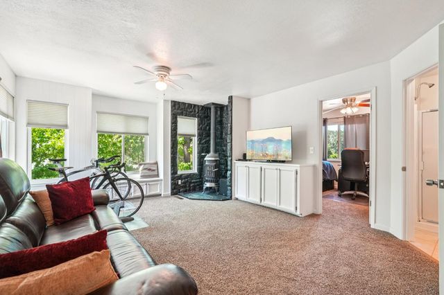 3061 Latham Ln, El Dorado Hills, CA 95762