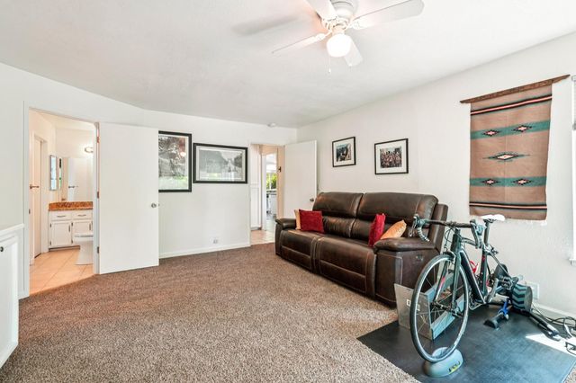 3061 Latham Ln, El Dorado Hills, CA 95762