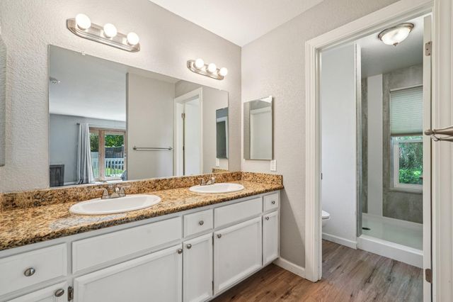 3061 Latham Ln, El Dorado Hills, CA 95762