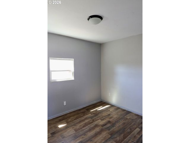 225 41ST St 36, Springfield, OR 97478