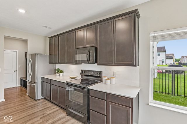 527 Buckthorn, Sheridan, IN 46069