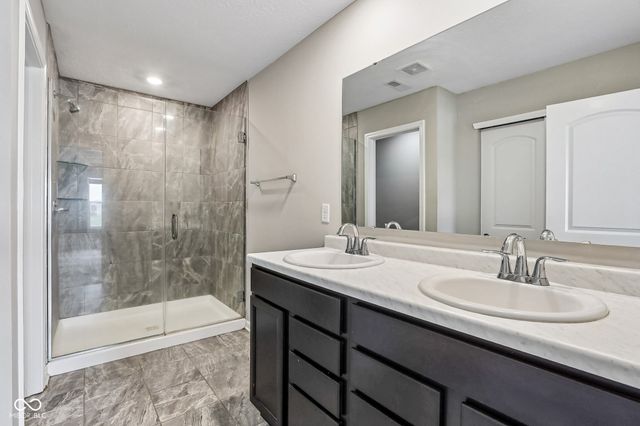 527 Buckthorn, Sheridan, IN 46069