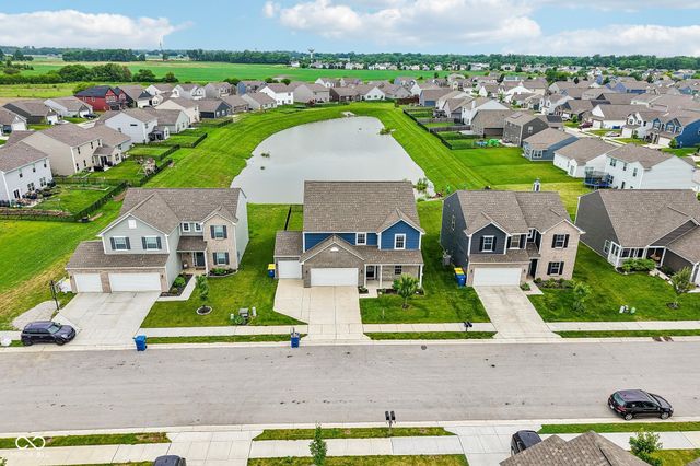 527 Buckthorn, Sheridan, IN 46069