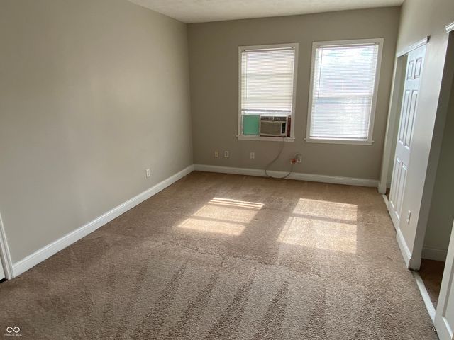 2458 N College Avenue, Indianapolis, IN 46205