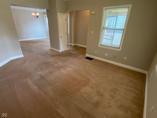 2458 N College Avenue, Indianapolis, IN 46205