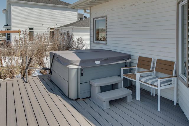 506 Mariann Lane, Dilworth, MN 56529