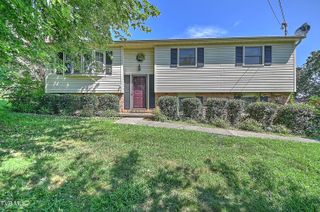 529 Old Gray Station Road, Johnson City, TN 37615
