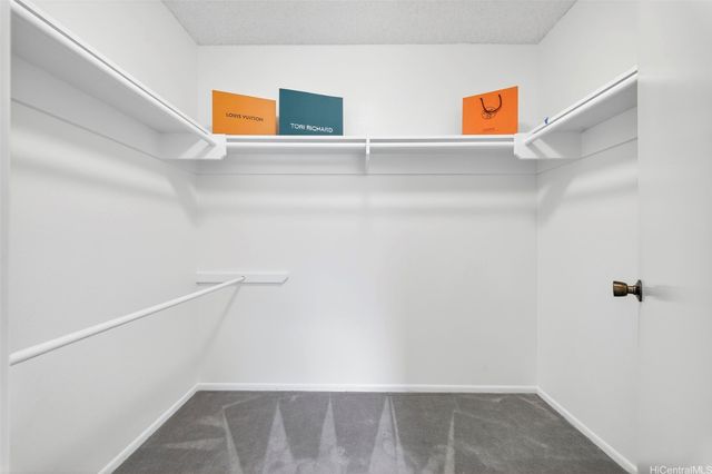 7539 Huialoha Street, Honolulu, HI 96825