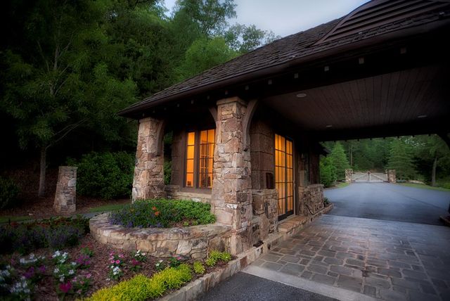 120 Hardwood Court, Mineral Bluff, GA 30559