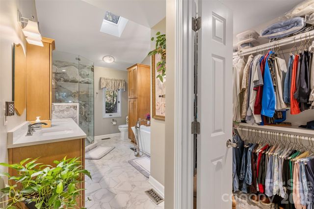 55 Heritage Drive, Lake Wylie, SC 29710