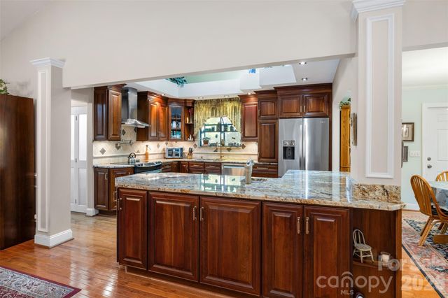 55 Heritage Drive, Lake Wylie, SC 29710