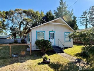 1512 270th Place, Ocean Park, WA 98640