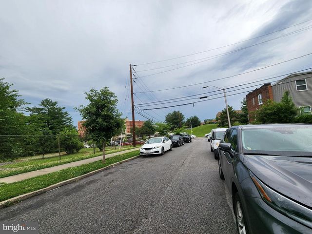2049 WHEELER AVE, Baltimore, MD 21216