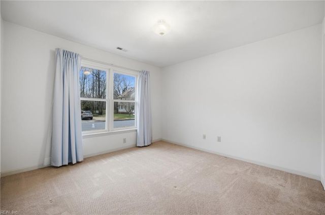 928 Fox Ridge TRL, Chesapeake, VA 23322